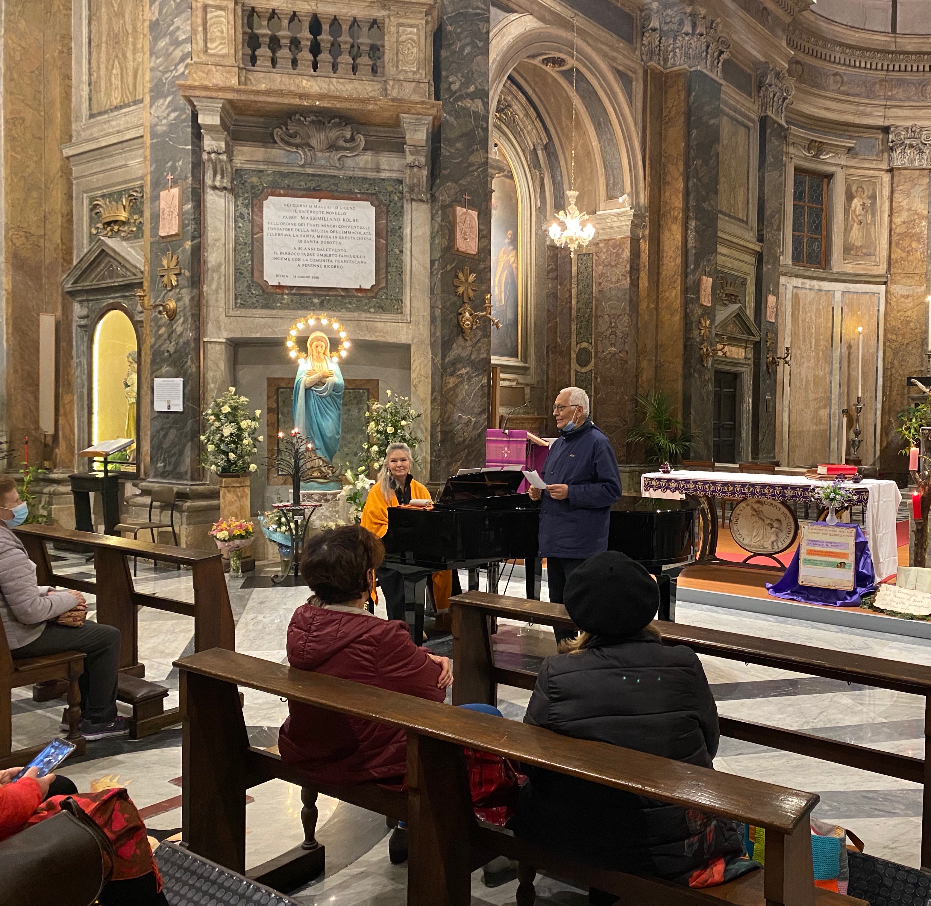 "La Via Crucis - Musica e Parole". Concerto di Elizabeth Sombart, testi a cura di Padre Vittorio Trani